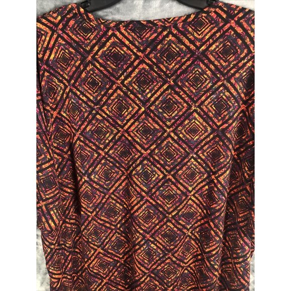 LuLaRoe Womens Shirt Short Sleeves Top Size Adult XL - Picture 13 of 13